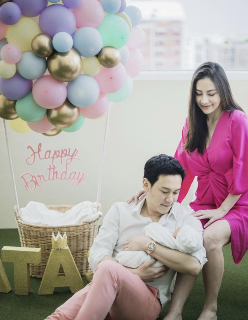 โบ ชญาดา ทุ่มรับขวัญ น้องนาตาชา ลูกสาวทายาทหมื่นล้านอดีตสามี ฟลุค เกริกพล