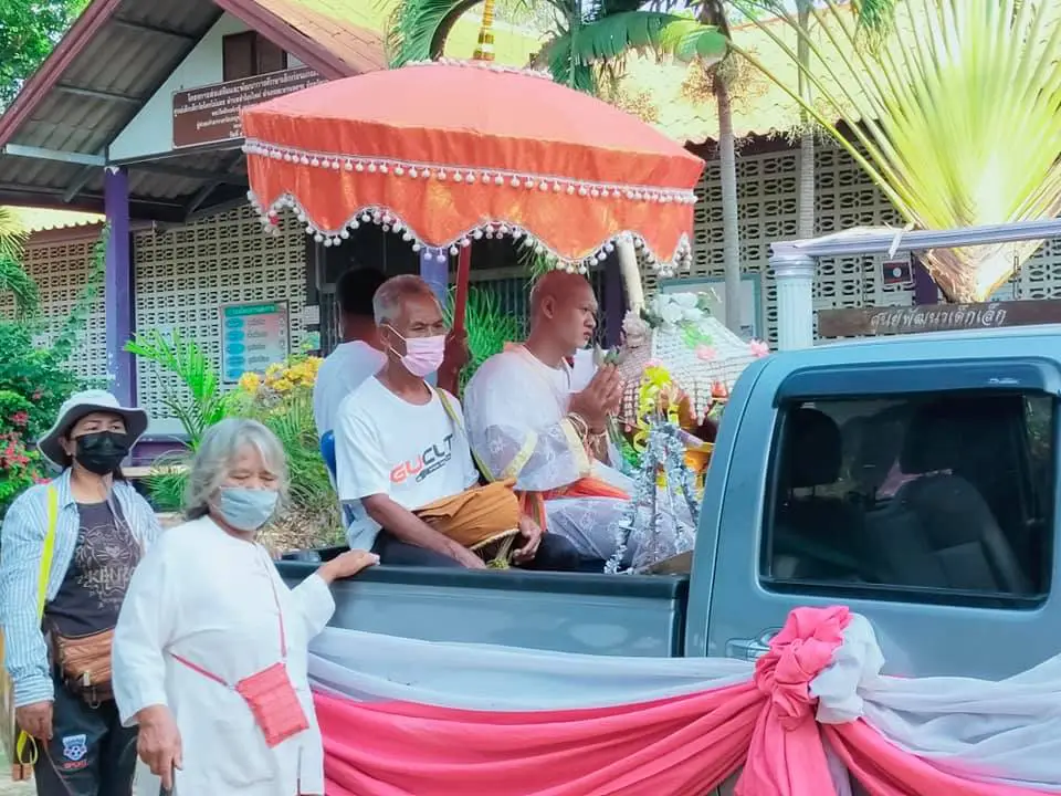 เปิดภาพ งานบวชนาค วิถีใหม่ยุคโควิด เมื่อทุกอย่างเลื่อนไม่ได้