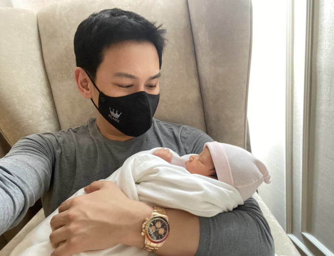 ฟลุค เกริกพล เผยผลตรวจ น้องนาตาชา รอบที่ 3 หลังลืมตาดูโลก 22 วัน