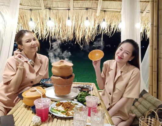 ได๋ ไดอาน่า ทนไม่ไหว สวนกลับคนในวงการบันเทิงตราหน้าด่า จ๊ะ อาร์สยาม เป็นอีลูกทุ่ง...สะเหล่อ