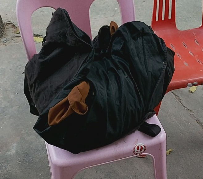 อดีตพ่อครัวปลอมเป็นพระ ลวงชาวบ้านใส่บาตร สารภาพทั้งน้ำตาทำไปเพราะตกงาน