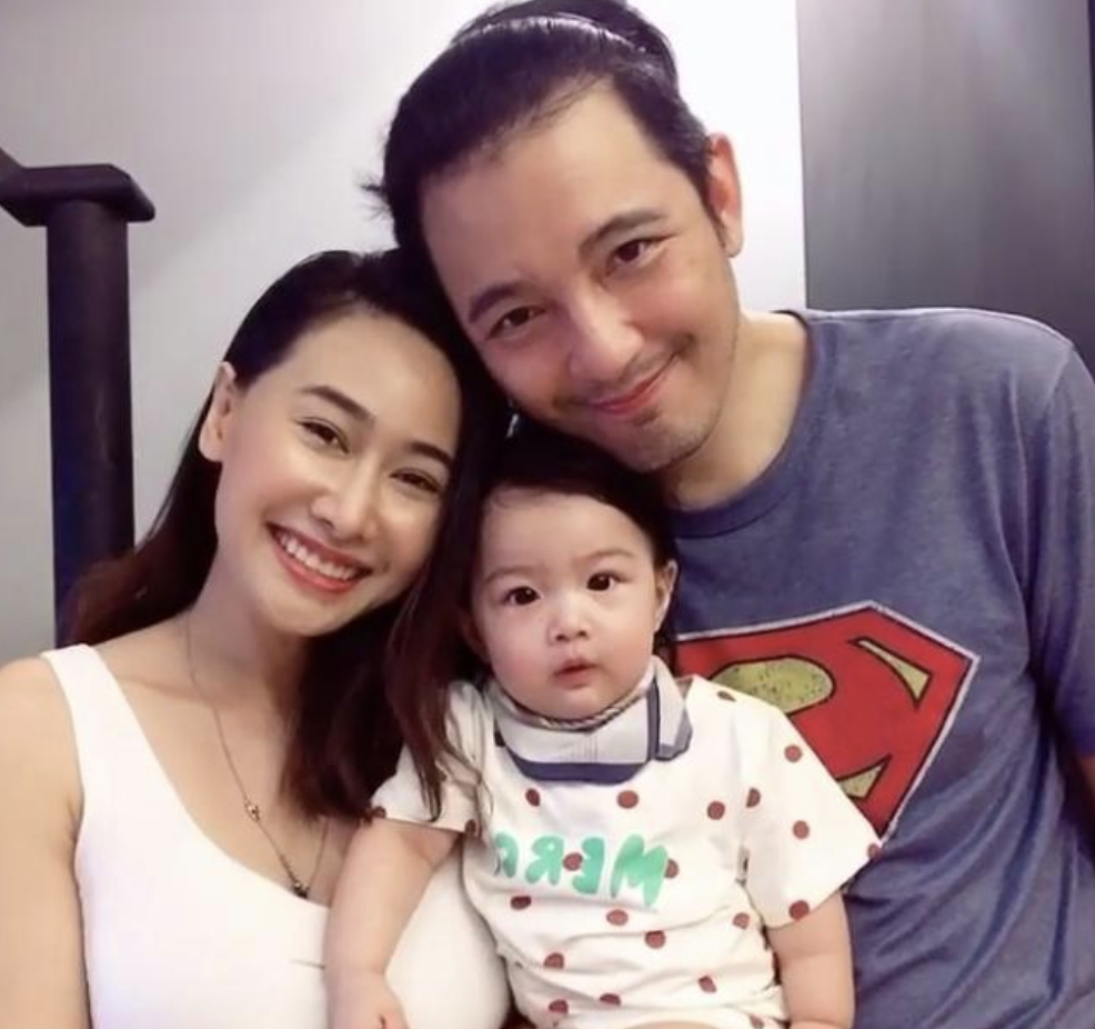 ชาวเน็ตถล่มด่า “ติ๊ก” นับพันข้อความ หลังโดนอดีตสามี แฉกลับกลางโซเชียล