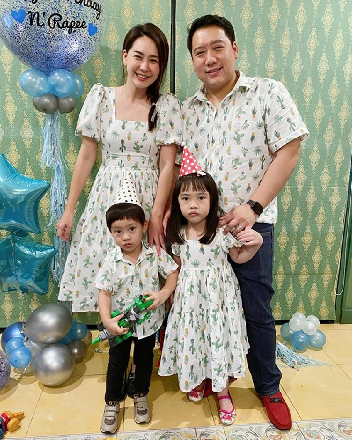 นุ้ย สุจิรา  เผยคลิปสุดน้ำตาซึม หลังน้องรดาลูกสาว เห็นคุณแม่หลับอยู่ข้างๆ