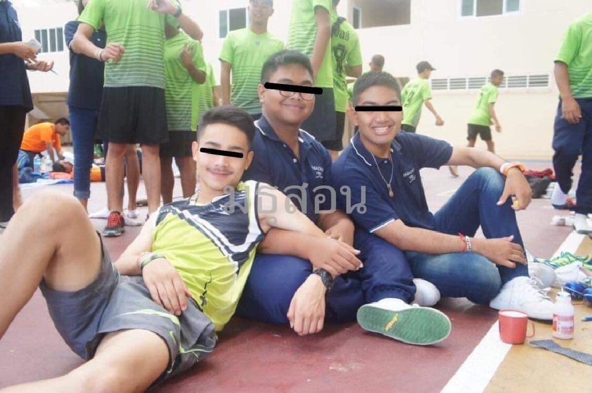 แฉภาพหลุด หนุ่มหน้าคล้าย แฟนเจ้าของค่ายเพลงดัง สวีทหวานเพื่อนชาย