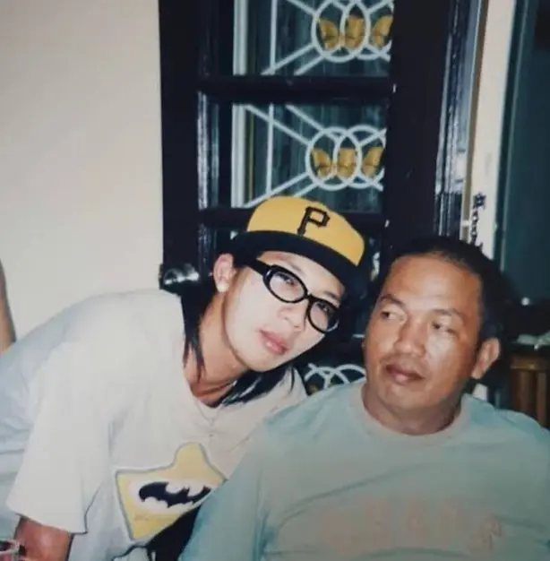 แจ๊ส เผยภาพหาดูยาก พร้อมขอบคุณน้าค่อม เป็นอาจารย์ผู้ถ่ายทอดวิชาให้