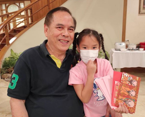 แอฟ ทักษอร ให้ลูกสาว น้องปีใหม่ วิดีโอคอล พ่อสงกรานต์ หลังไม่เจอกันนาน
