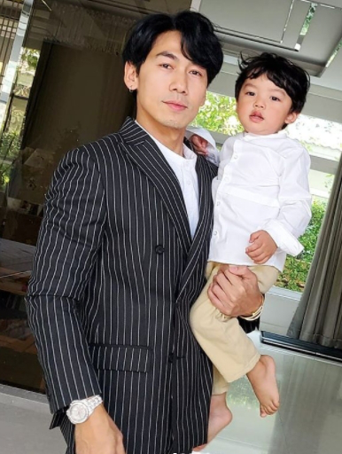 เปิดโพสต์ นิวเคลียร์ โผล่คอมเมนต์หาสามี ดีเจเพชรจ้า เมื่อ2วันก่อน