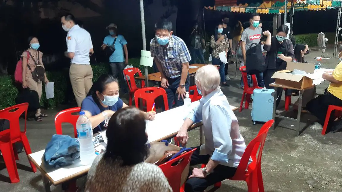 อุดรธานีจัดเตรียมผู้เดินทางเข้าจังหวัดเข้าสถานกักตัวแล้วกว่า 60 คน