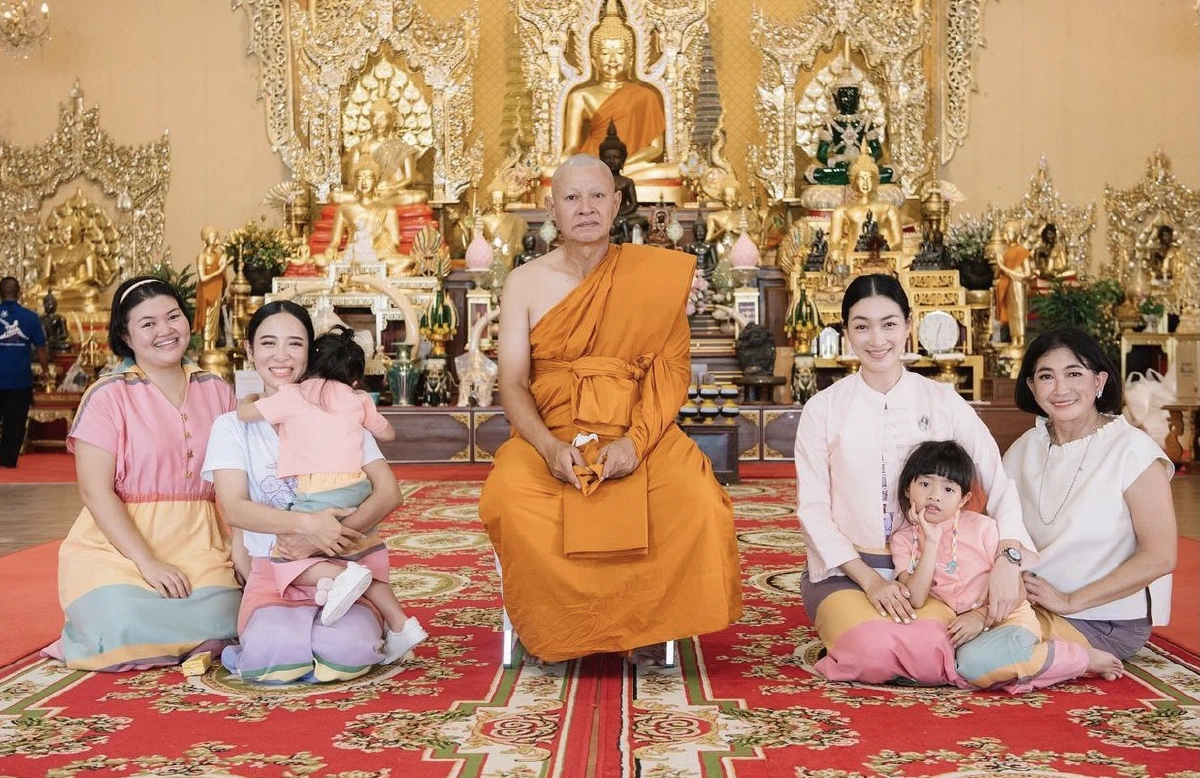 แพนเค้ก เขมนิจ คุณพ่อบวช