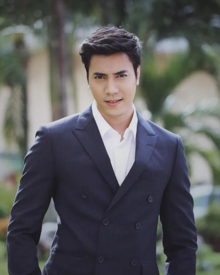  ไม้ วฤษฎิ์ 