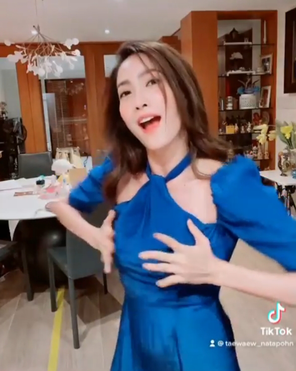 แต้ว ณฐพร กลับมาทวงบัลลังก์ดาวtiktok โพสต์คลิปเต้นเด้งหน้าเด้งหลัง