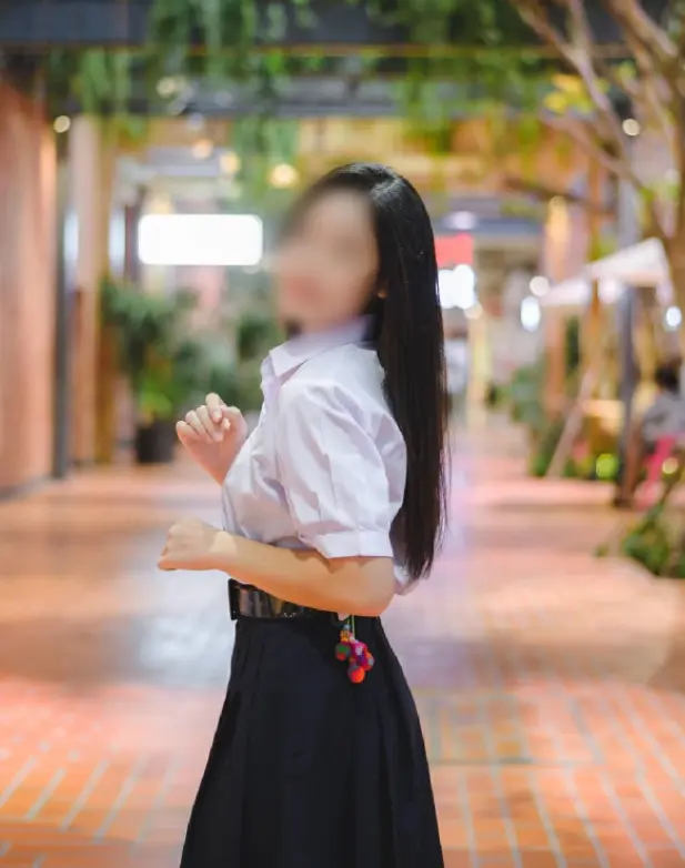  พริตตี้สาว18 