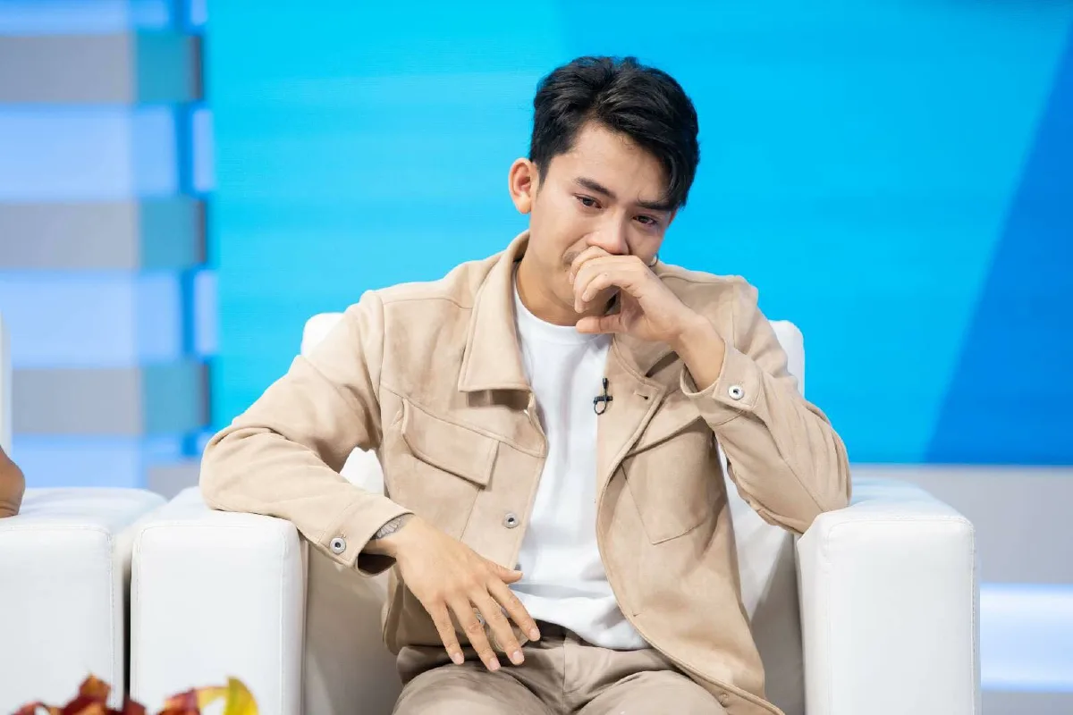 เบิ้ล ปทุมราช น้ำตาลูกผู้ชายไหลอาบแก้ว  กราบขอโทษพ่อแม่ อดีตเกเร