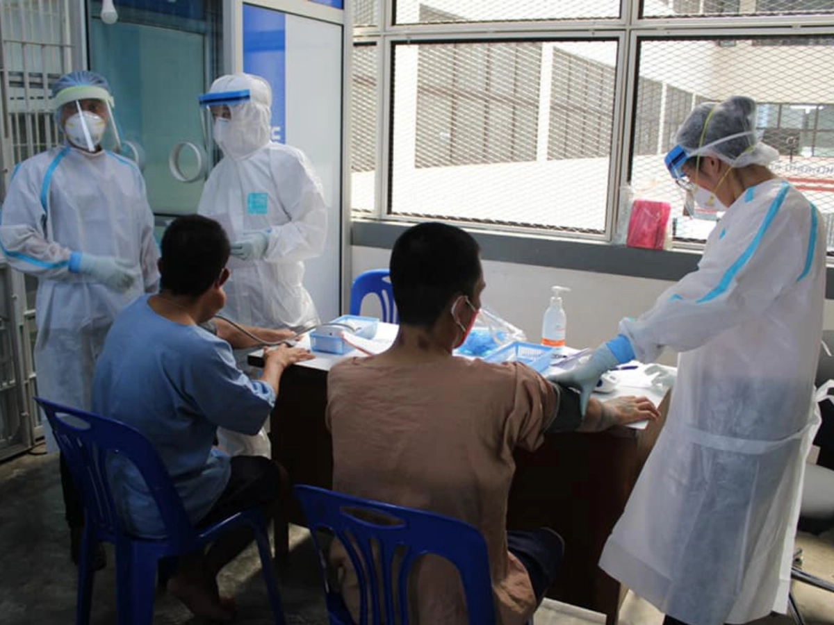 ราชทัณฑ์ แจ้งพบการระบาดใหม่ 5 แห่งในเรือนจำ