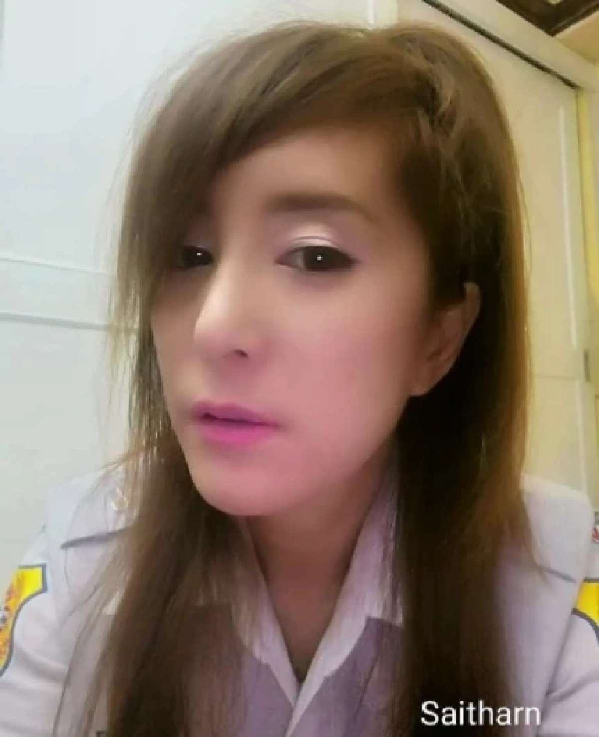 ต่าย สายธาร โพสต์ถามจะลงหรืออยู่บนคานดี