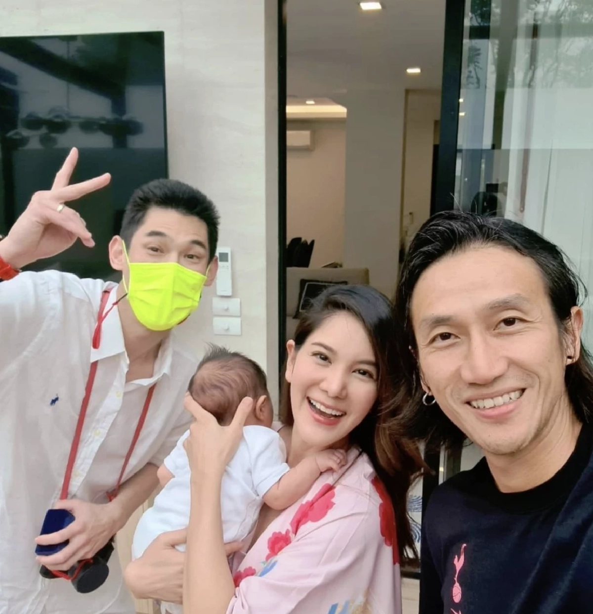 ก้อย รัชวิน ตูน บอดี้สแลม น้องทะเล  เจอกันครั้งแรก กันต์ กันตถาวร รับขวัญหลาน