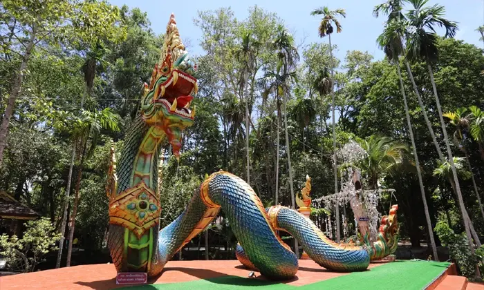 5 สถานที่ ขอโชคขอลาภ ขอพรพญานาค 