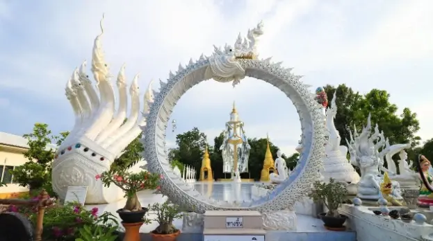 5 สถานที่ ขอโชคขอลาภ ขอพรพญานาค 