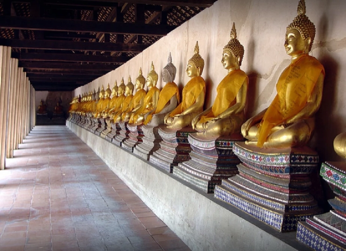 สวดก่อนนอน ป้องกันภัย คาถามงคลจักรวาล