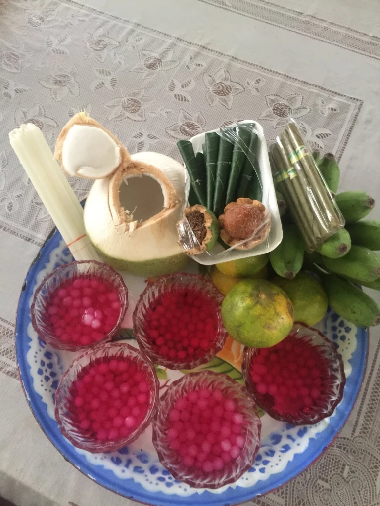 เปิดวิธี ไหว้แม่ธรณีใช้ธูปกี่ดอก ไหว้แม่ธรณีเวลาไหนดี