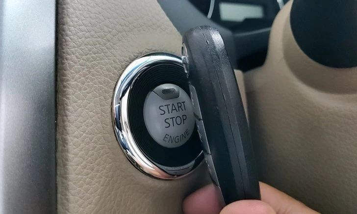ปุ่ม Push Start ถ้ากรณีแบตเตอรี่หมด ต้องทำอย่างไร? เรามีวิธีง่ายๆมาเเนะนำ