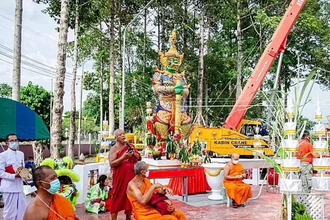 เผยเลขหางประทัด พิธีบรรจุหัวใจท้าวเวสสุวรรณ วัดหลวงพ่อเสาร์ 5 