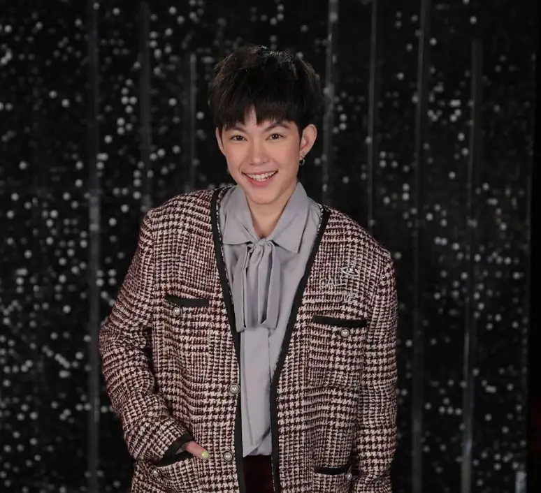 ติ๊นา ทำบุญให้พ่อแม่ ครบรอบ 6 ปี เสียชีวิต ไฟไหม้บ้าน