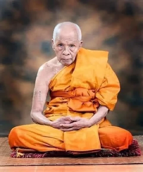 สิ้นเกจิดัง พ่อท่านเขียว กิตติคุโณ เจ้าตำรับวัตถุมงคล ขุนช้าง พญาครุฑ