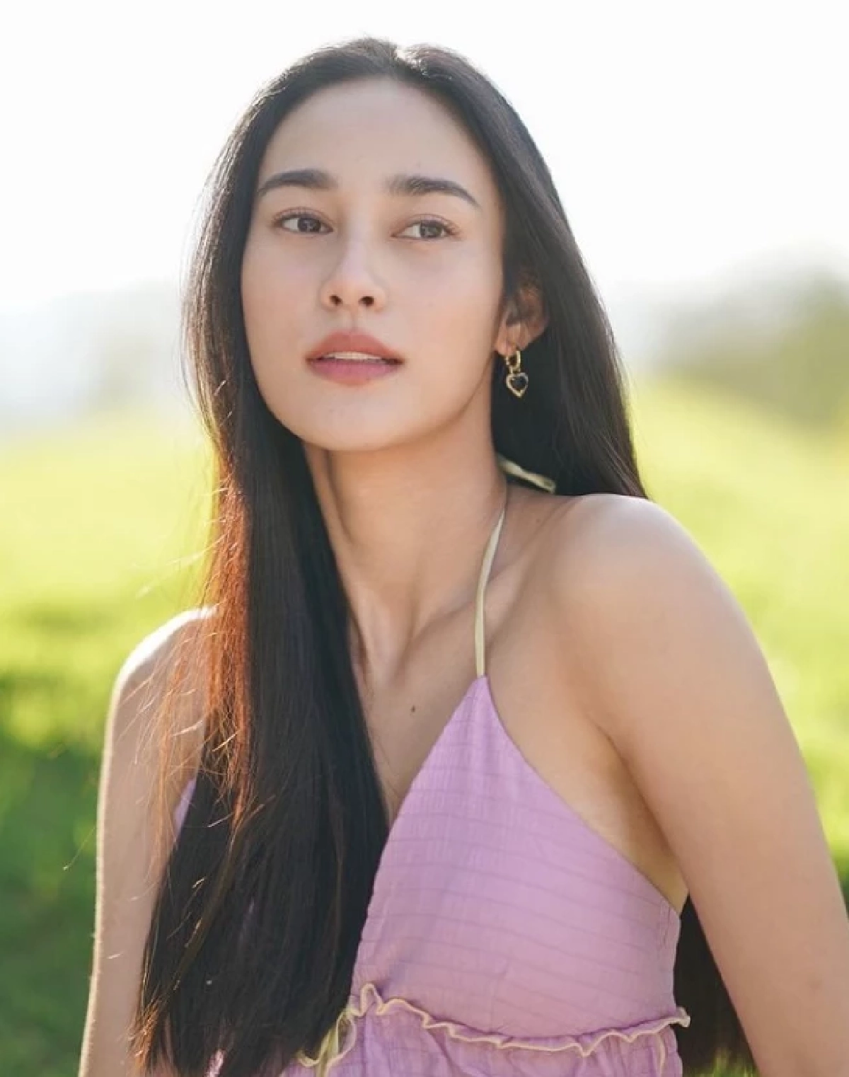 นาว ทิสานาฏ ฟาดเคราะห์ รถโดนชนท้าย ชาวเน็ตส่องทะเบียน งวด 30/12/2565