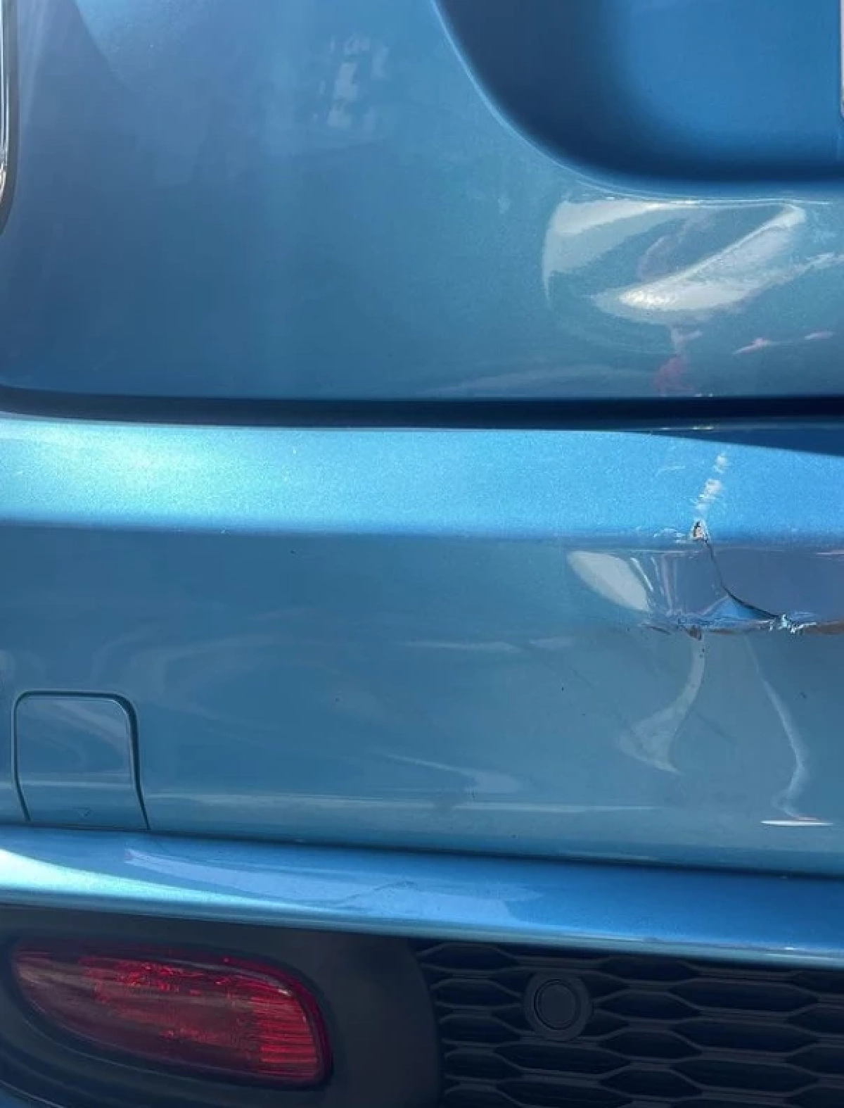 นาว ทิสานาฏ ฟาดเคราะห์ รถโดนชนท้าย ชาวเน็ตส่องทะเบียน งวด 30/12/2565