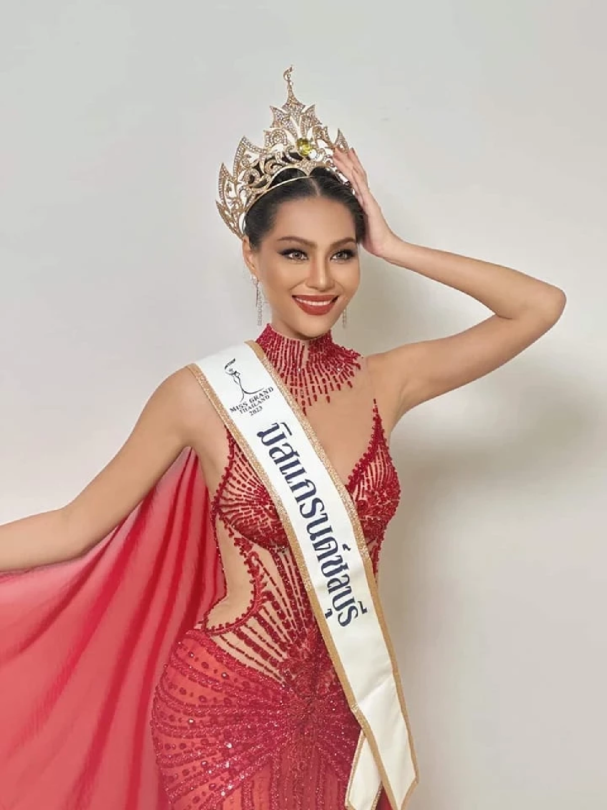 น้องนาใคร กฤษฎาภรณ์ อดีตมิสแกรนด์ชลบุรี ขอชี้แจงบ้าง หลังถูกปลดฟ้าผ่า