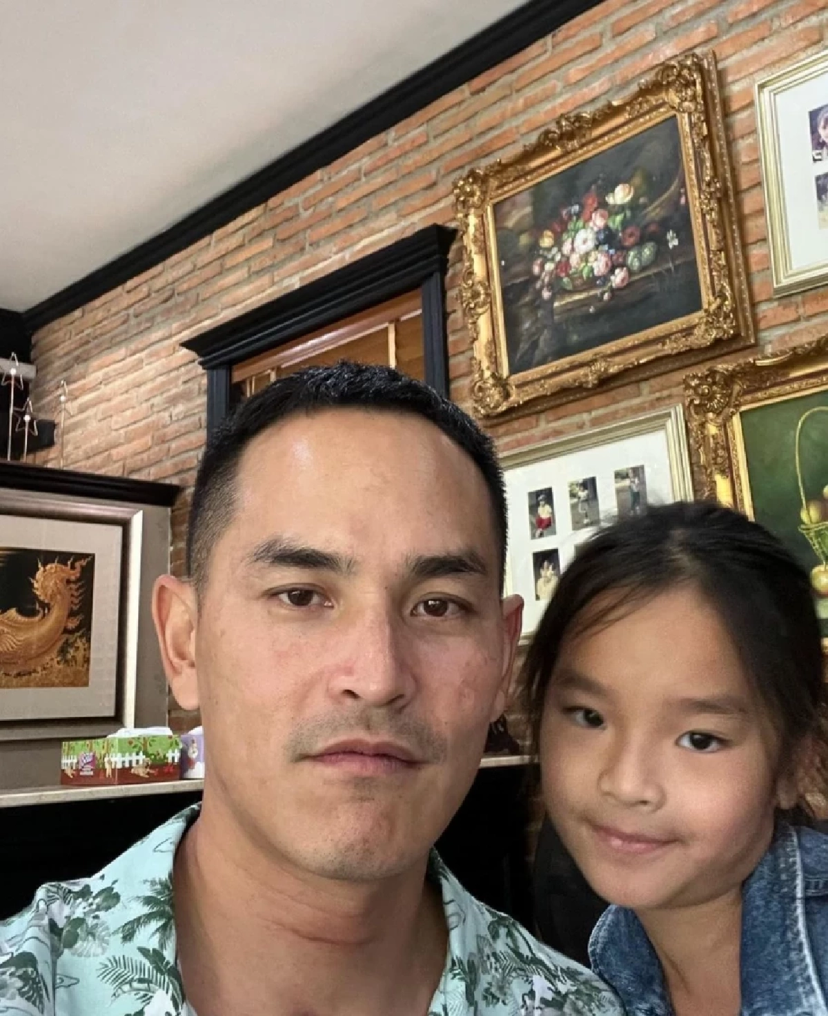 สงกรานต์ เคลื่อนไหวกลางไอจี แอฟ ทักษอร หลังโพสต์รูป น้องปีใหม่