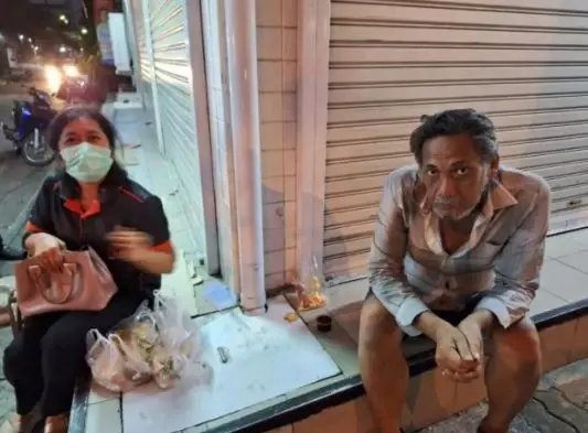 เจอตัวแล้ว อิสริยะ จารุพันธ์ อดีตผู้กำกับดังหลังหายออกจากบ้าน สภาพอิดโรย