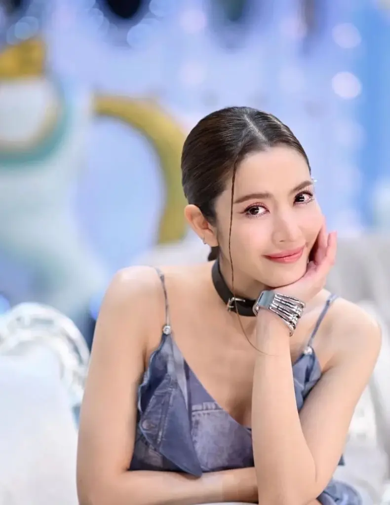 แอฟ ทักษอร ทนไม่ไหว หลังสาวโผล่อ้างรู้จักคนใกล้ชิดเผยเรื่อง แมท-สงกรานต์ 