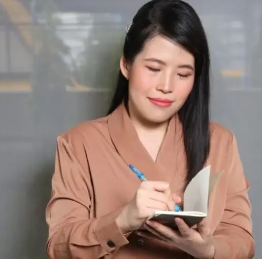 หมอไก่ พ.พาทินี ชี้  4 ราศี กราฟดวงพุ่งทะลุเพดาน