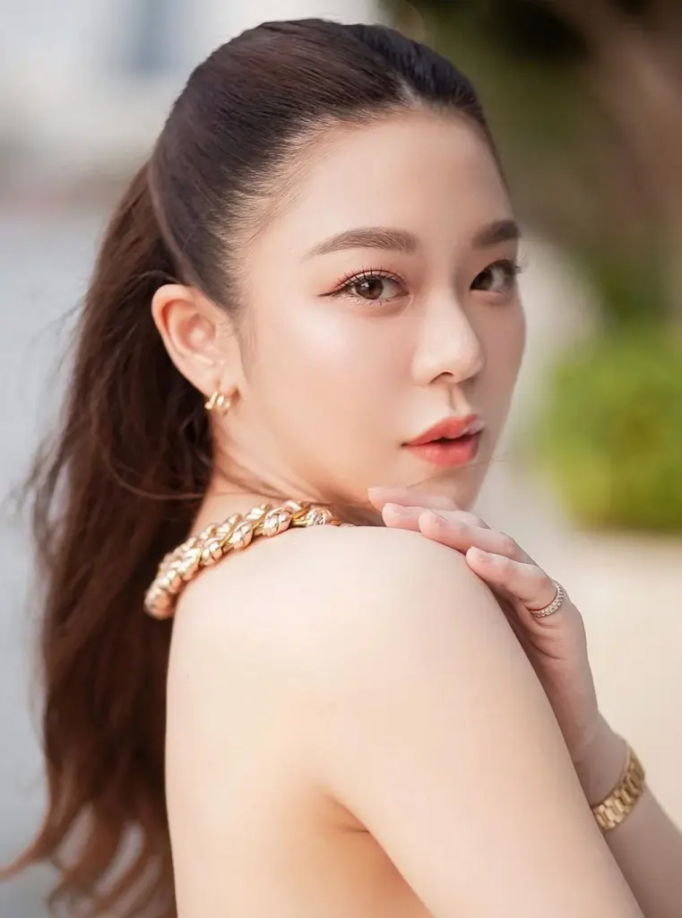 เปิดอายุจริง มายด์ ณภศศิ อดีตเน็ตไอดอลสาว หลังโดนโยงเป็น ดาราสาวม.