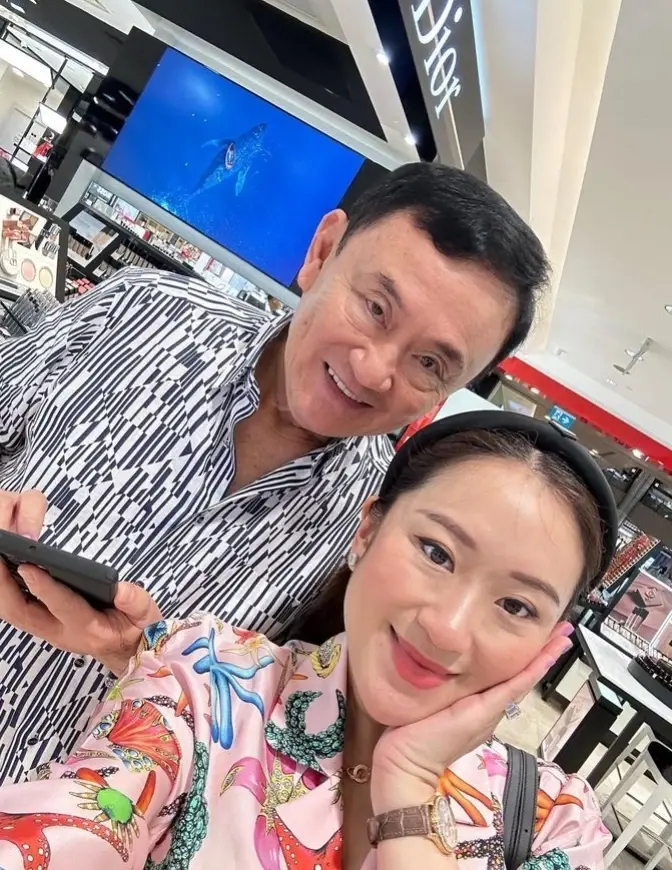 ส่องโพสต์ อุ๊งอิ๊ง หลัง ชูวิทย์ ปูดกลางดึกเกมพลิก "ทักษิณ" ยกเลิกกลับไทย