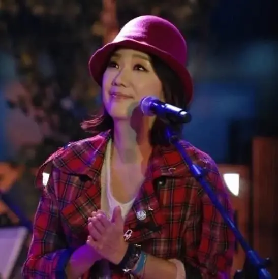 พบร่าง นักร้องสาว เสียชีวิตในห้องน้ำ ก่อนขึ้นแสดงคอนเสิร์ต