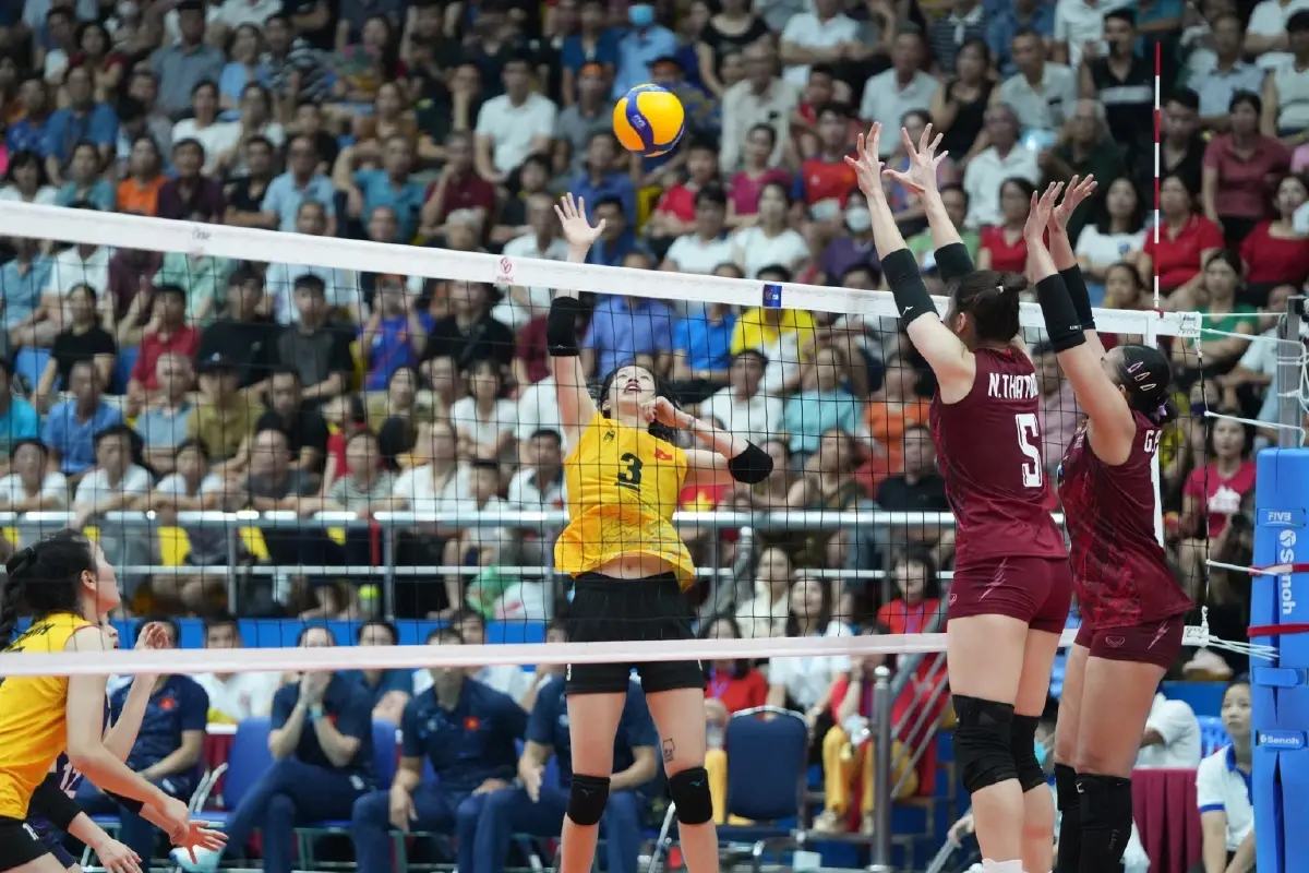 นักตบสาวไทย โชว์ฟอร์มแกร่งเอาชนะ เวียดนาม คว้าแชมป์ ซี วี.ลีก สนามแรก