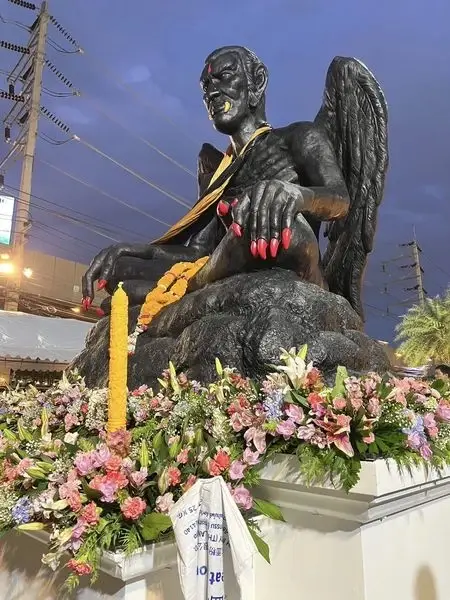 ทนายรณณรงค์ เคลื่อนไหวประเด็น ครูกายแก้ว ได้ใจชาวเน็ตเต็มๆ