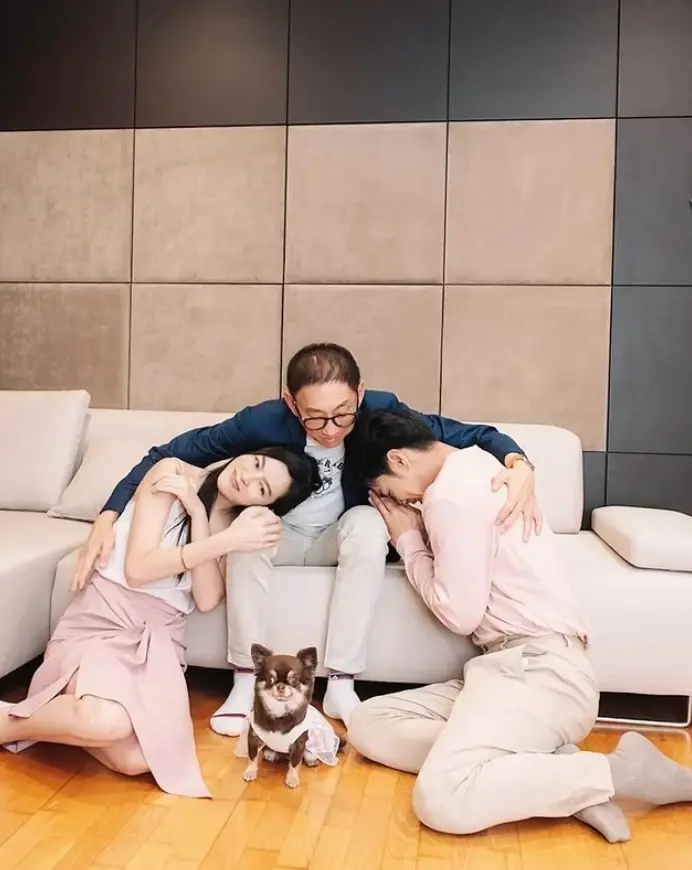 พระเอกดัง "บูม กิตตน์ก้อง" แต่งเงียบแฟนสาว "กีฟ ดราภดา" สุดอบอุ่นเรียบง่าย
