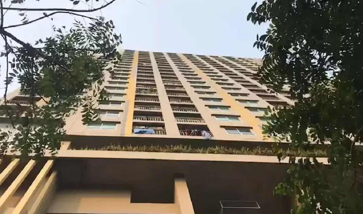 สุดเศร้า ย้ายเข้าคอนโดวันแรก ลูกชายวัย 4 ขวบพลัดตกชั้น 23 ดับสลด