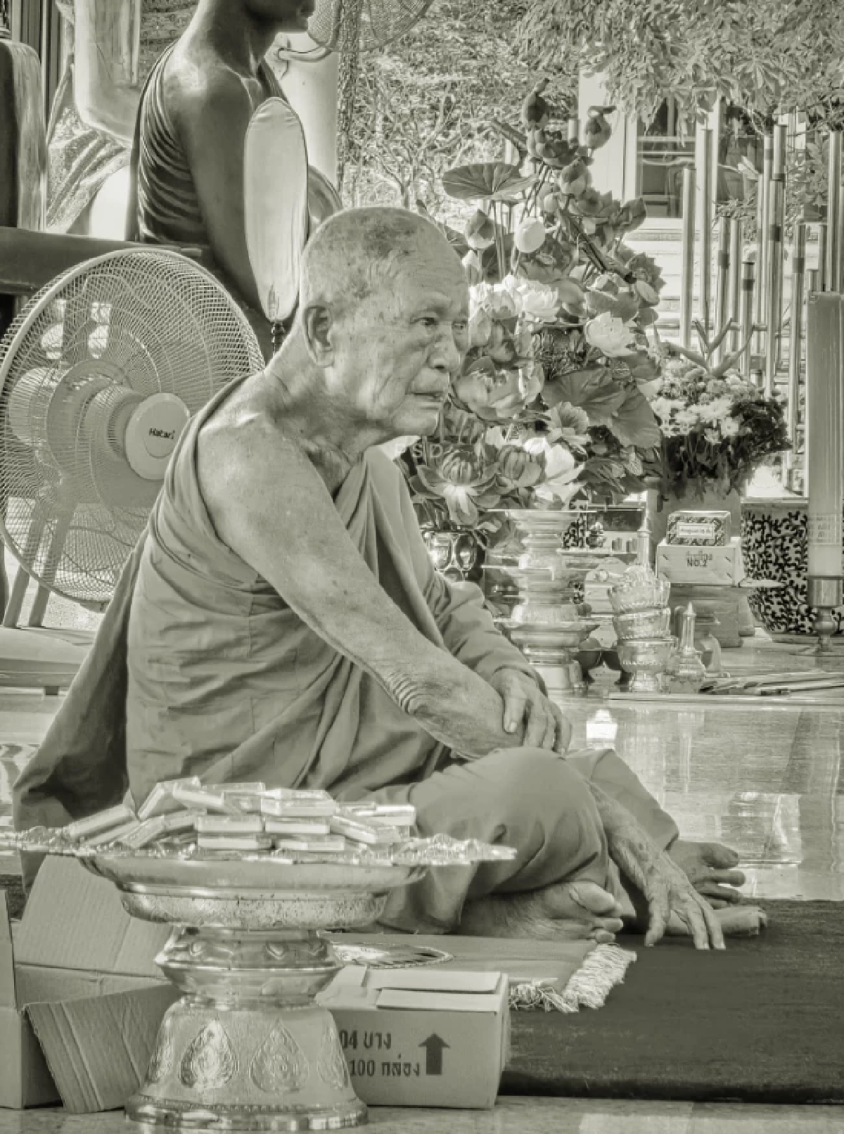 ศิษยานุศิษย์ แห่อาลัย พระเทพสุทธาจารย์ สิริอายุเป็นมงคล