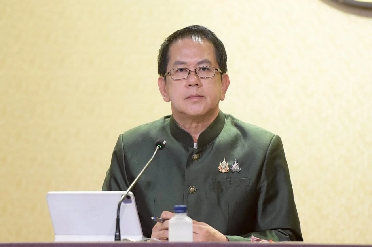 เปิดภาพ รพ.ชายแดนไทยพังยับ! ถูกกัมพูชาถล่ม รัฐบาลลั่นฟื้นฟูด่วน