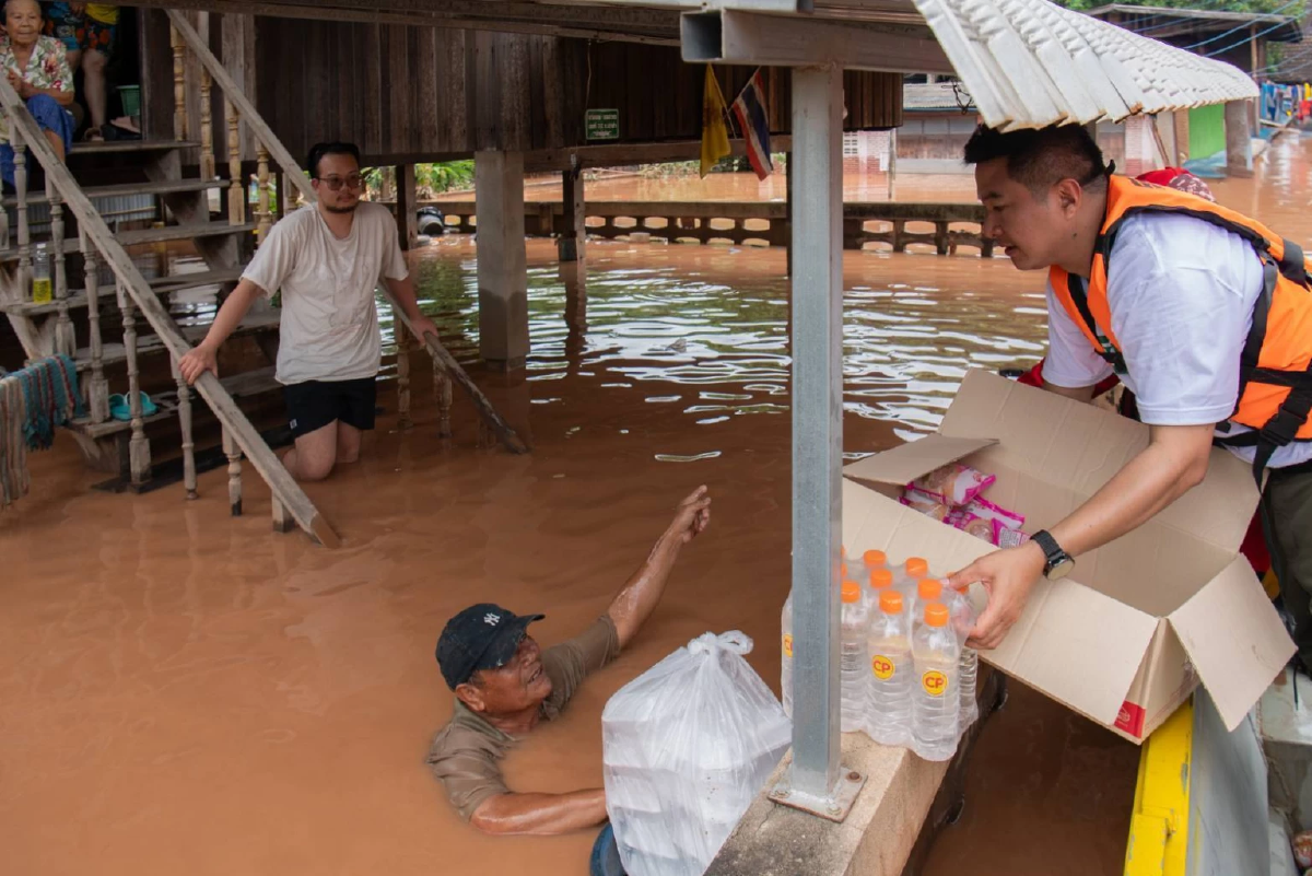 เครือ CP เดินหน้าช่วยน้ำท่วมน่านต่อเนื่อง ไม่ทิ้งคนไทยยามวิกฤต