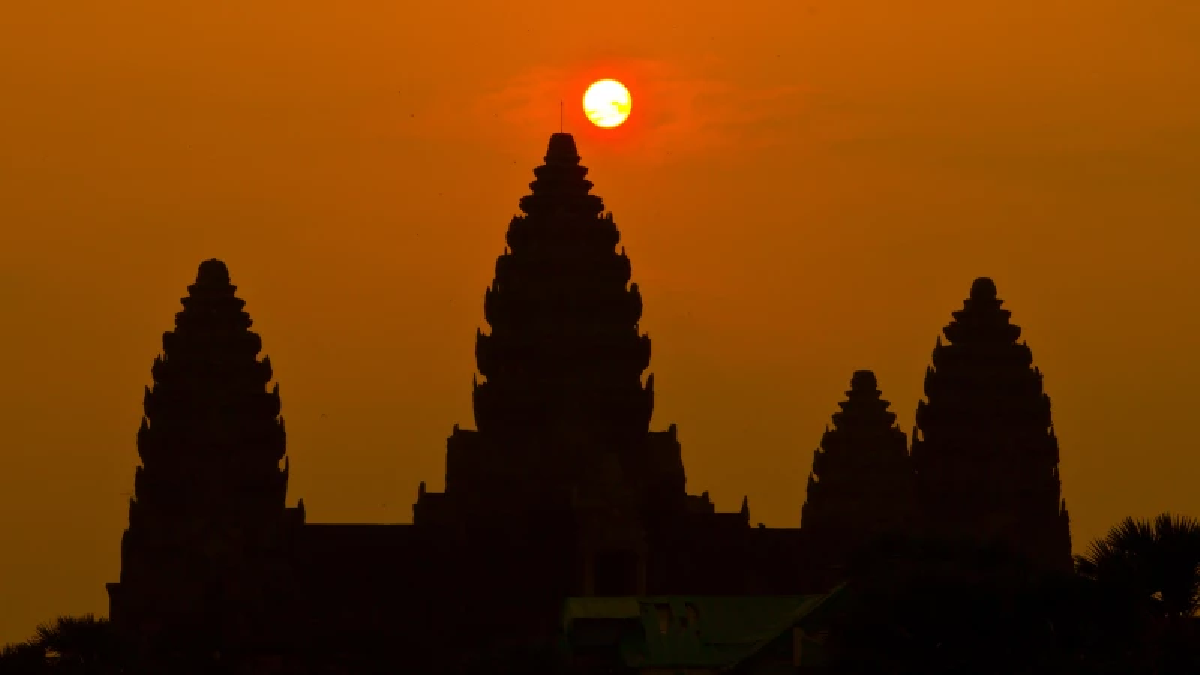 เปิดแผนโลก เผย 10 ประเทศที่ลงทุนใน &quot;กัมพูชา&quot; สูงสุดในปี 67