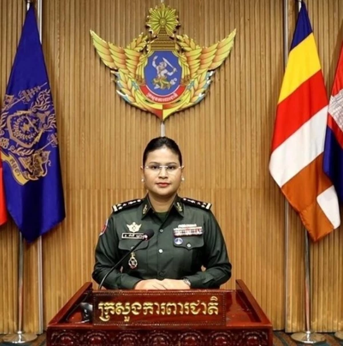 ส่องรายได้ มาลี โสเจียตา โฆษกกลาโหมกัมพูชา เห็นเงินเดือนแล้วอึ้ง