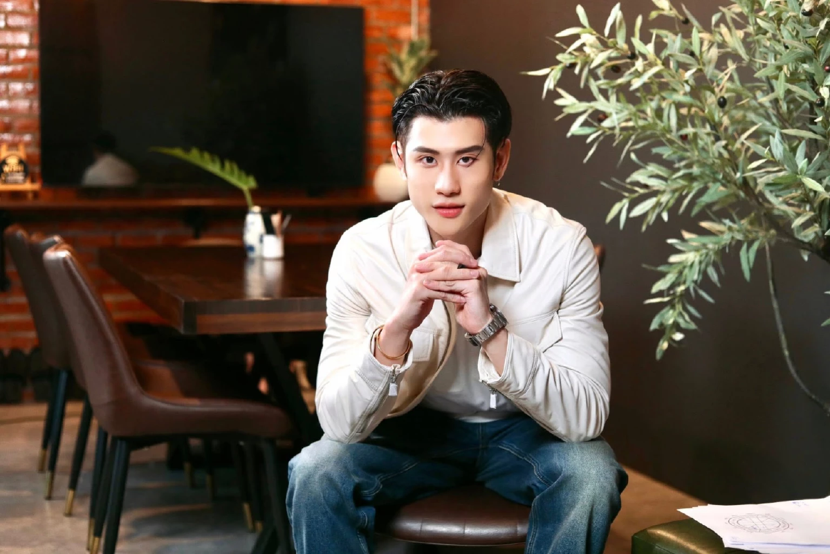 หมอไวท์ ดาวศุกร์ย้าย 12 ราศี ใครโชคพุ่งเข้า ได้เงินใหญ่ในรอบปี