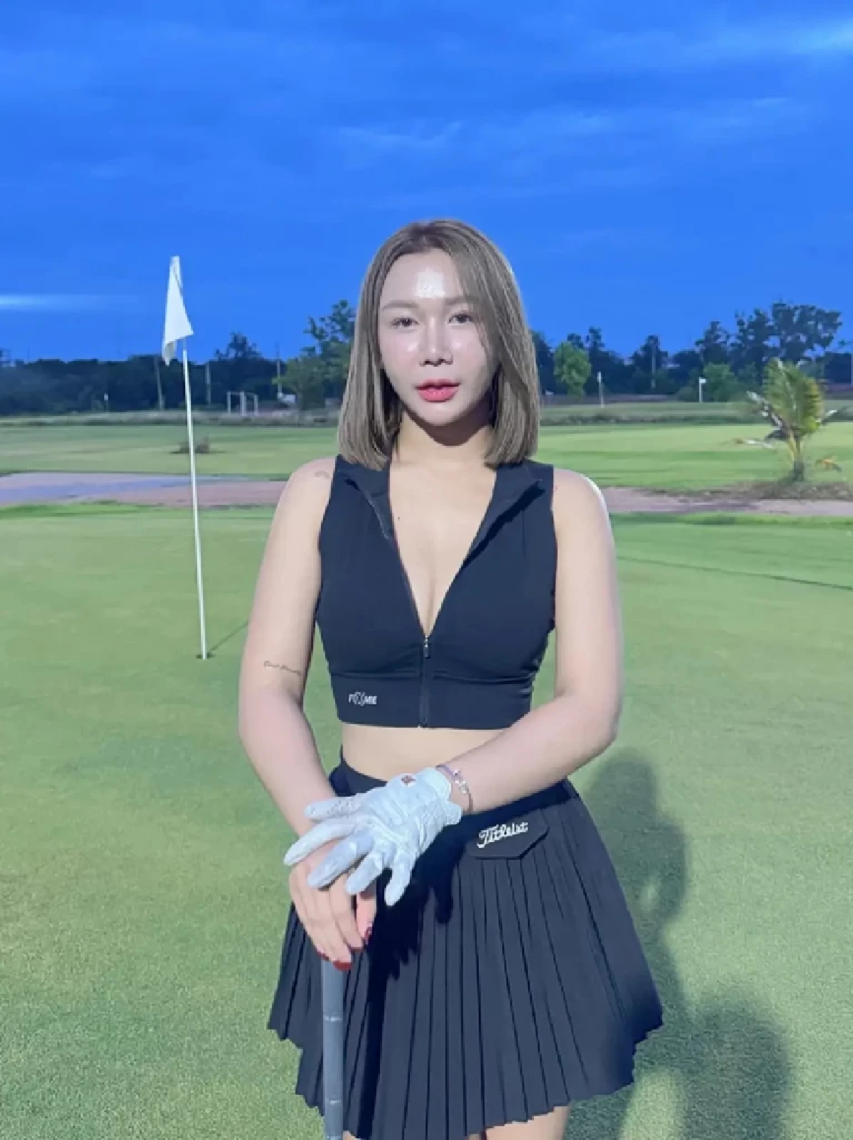 รู้จัก เฟิร์ส พรชิตา เธอคือใคร นักร้องสาวคนฟอล 2.7 ล้าน เจ้าของไวรัล หนูเป็นคนไทยค่ะ