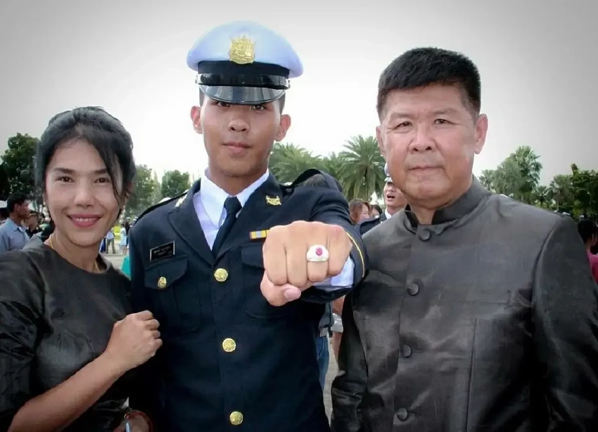 ผบ.ตร. พร้อมพบครอบครัว \'น้องเมย\' เคลียร์ปมคู่กรณีได้เป็นตำรวจ